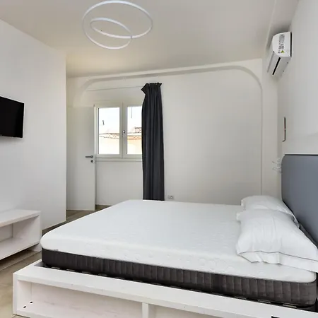 Damavi Suite 3 Torre dell'Orso Exterior foto